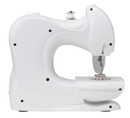 Electric Sewing Machines for Small Spaces WEBSITE www.ukicra.com Output DC 6V/1000mA
